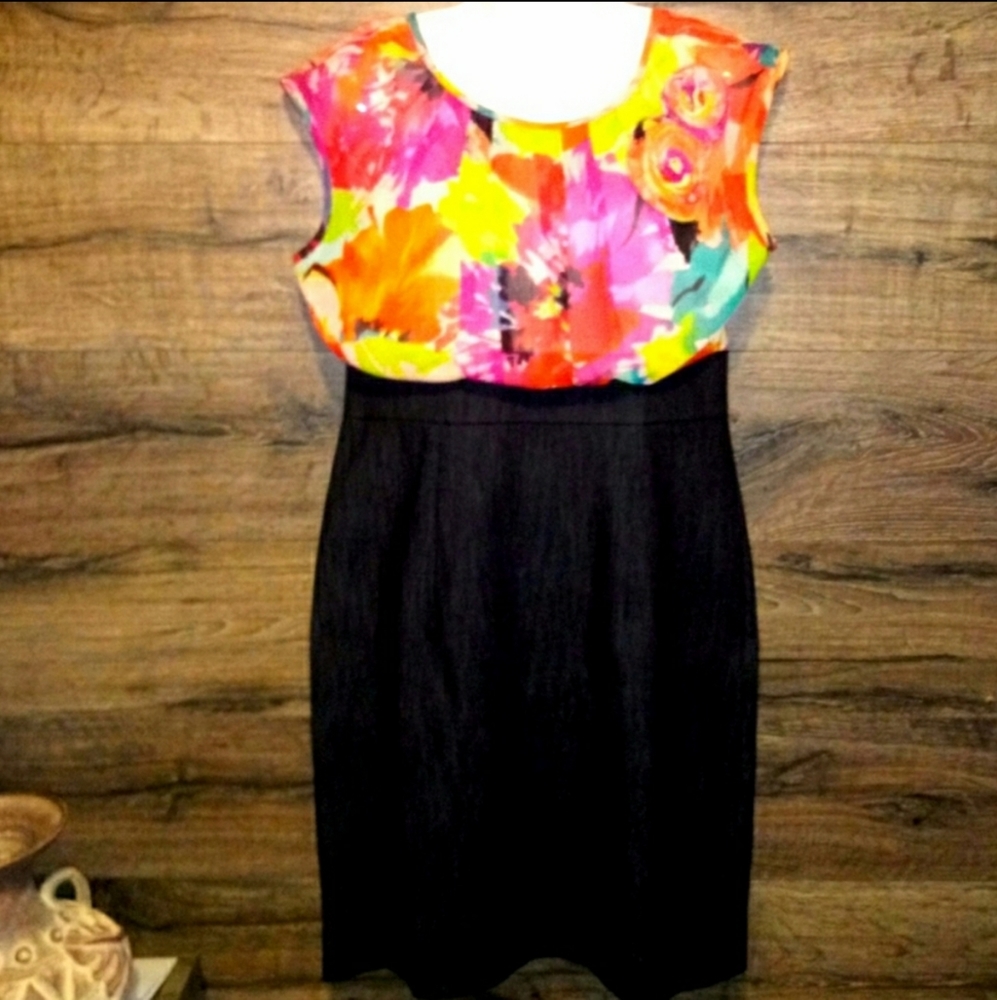 AGB Dress Size 10 Bright Floral Bodycon NWOT - Picture 2 of 11